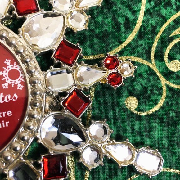 Snowflake Red White Jewels Photo Frame - Picture 5 of 7